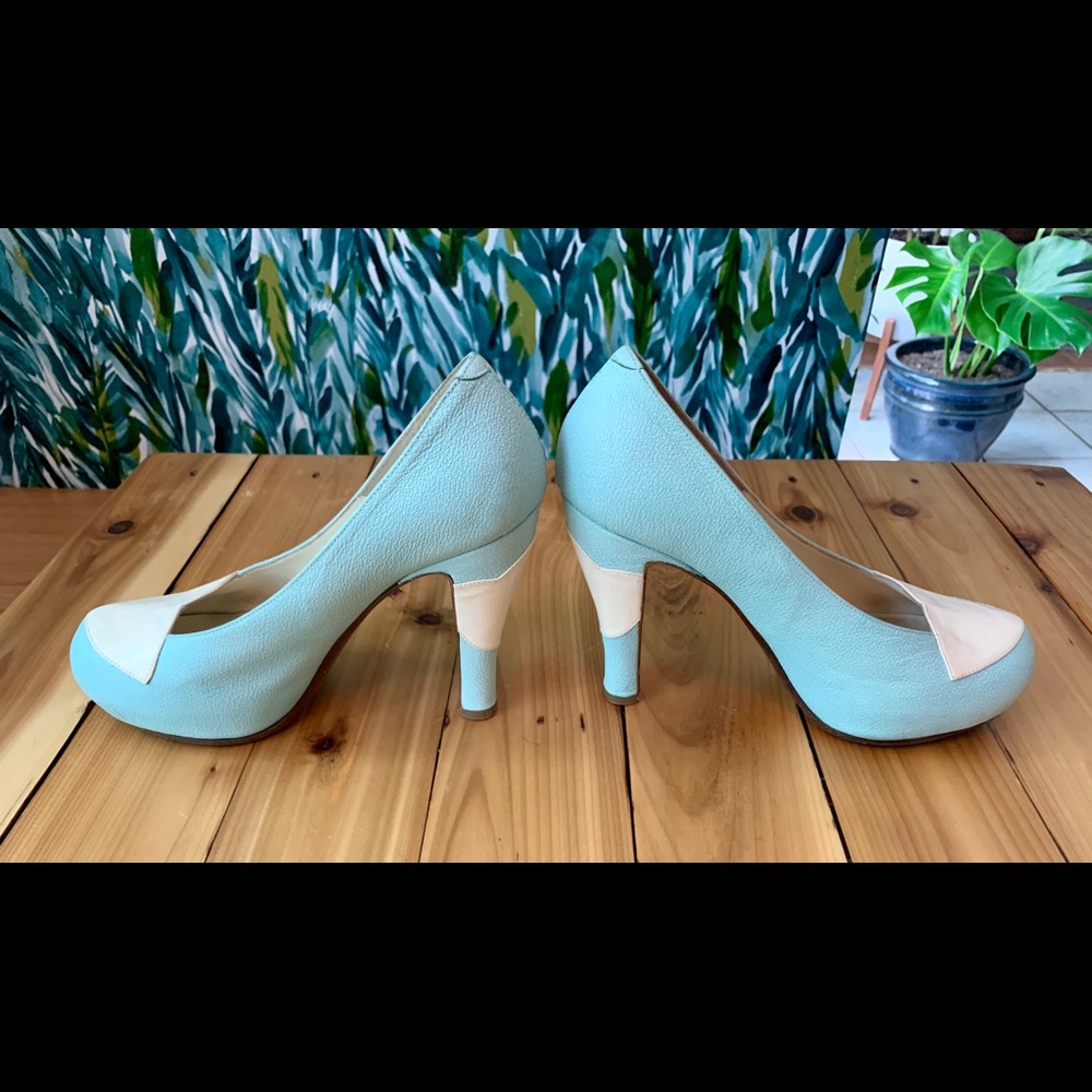 Sky Blue Cloud Michel Perry Pumps - Picture 5 of 7